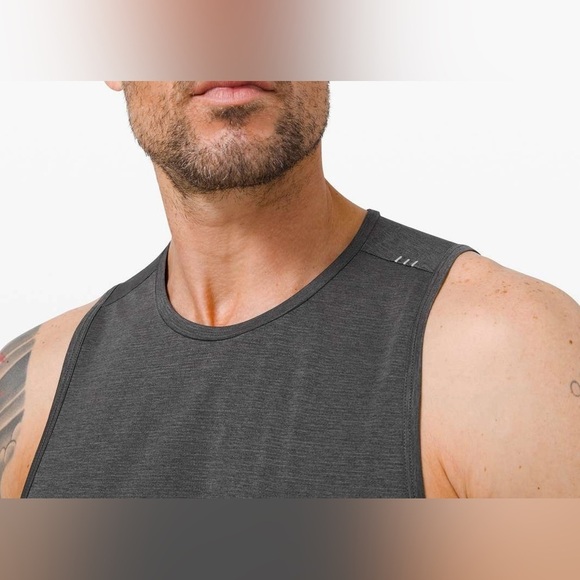 Men’s LULULEMON‎ fast and free Graphite Grey gray Tank size medium NWT - Picture 4 of 14
